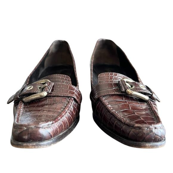 Prada Women’s Vintage Point Toe Chocolate Brown Leather Buckle Loafer Heels 38.5 - Picture 4 of 12